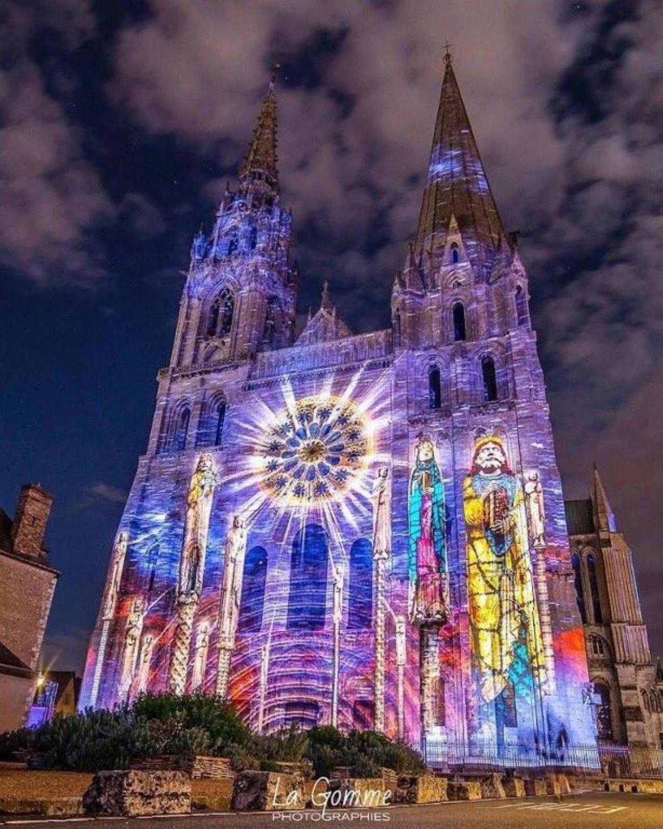 B&B Hotel Chartres Centre Cathedrale 3 Etoiles Екстер'єр фото